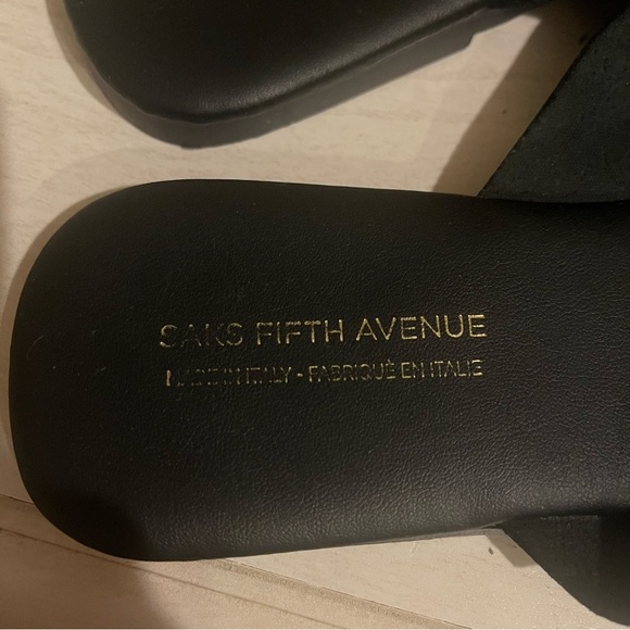 Saks Fifth Avenue Leather Criss Cross Sandals Women’s 7.5 Black Flat Minimalist - Picture 6 of 6